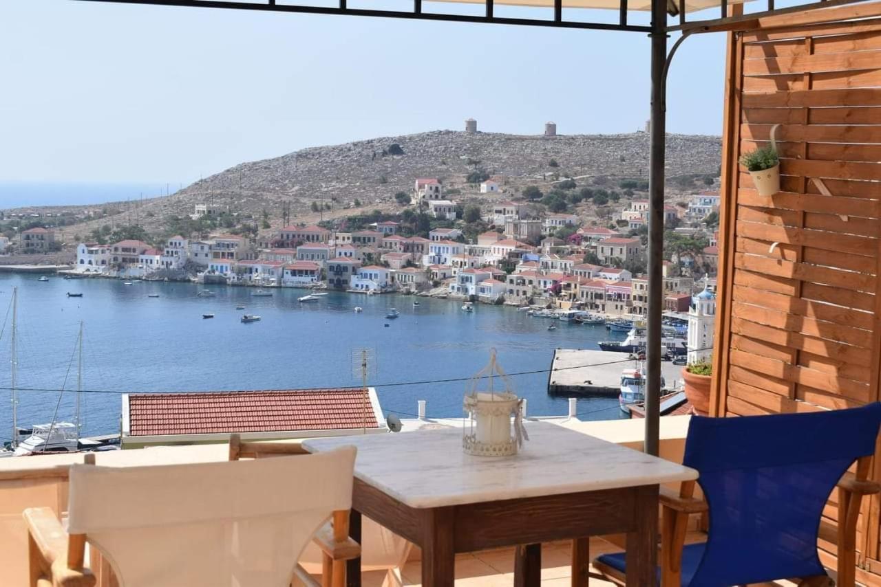 Marina Castellana Studios Chalki Town Exterior foto
