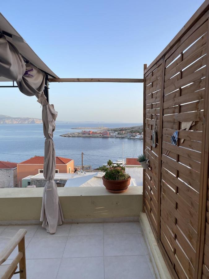 Marina Castellana Studios Chalki Town Exterior foto